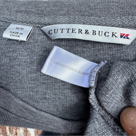Cutter & Buck Men's Gray V-Neck Sweater - Picture 5 of 6